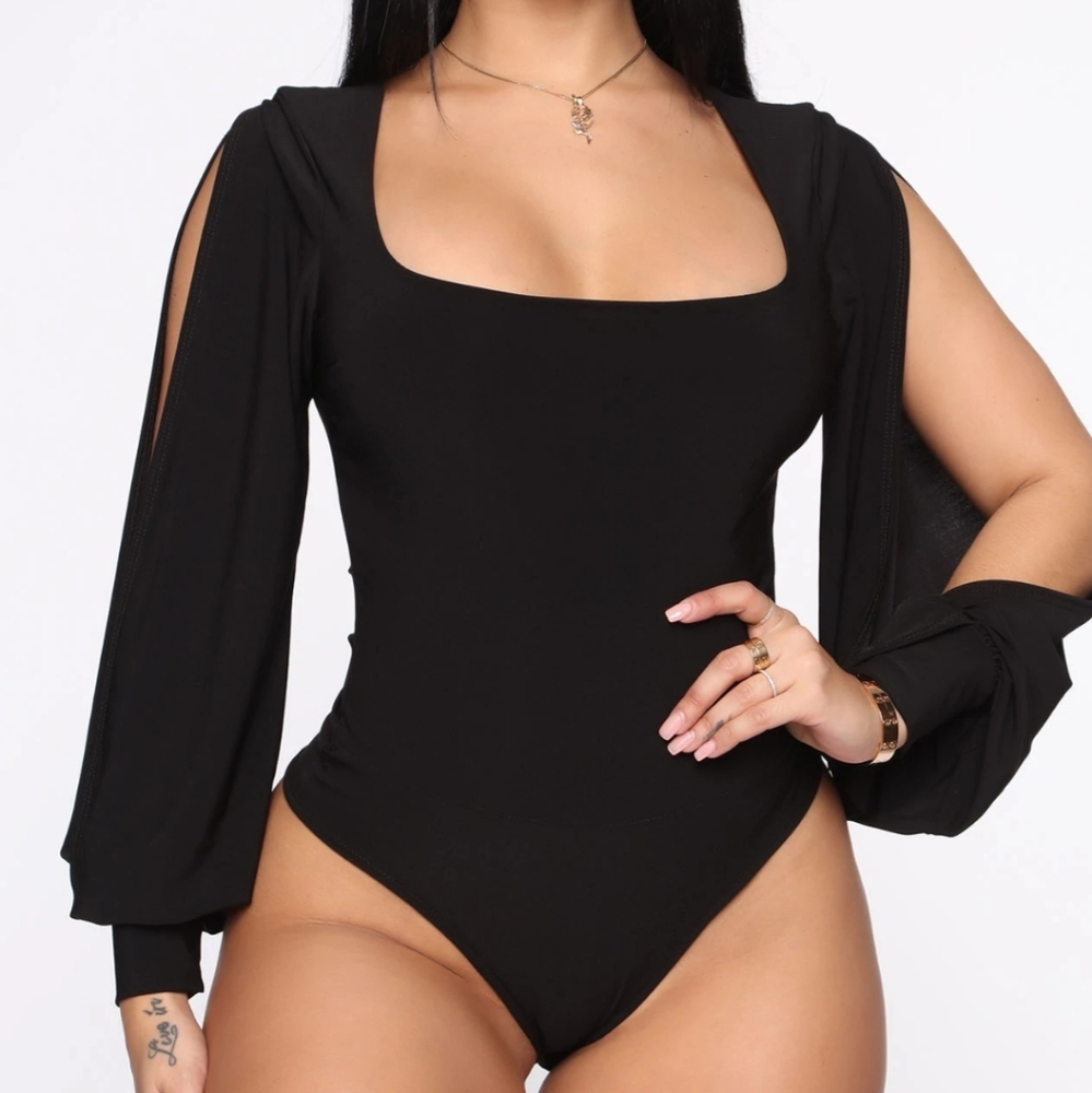 New Fashion Nova black split sleeve bodysuit shirt, Xlarge